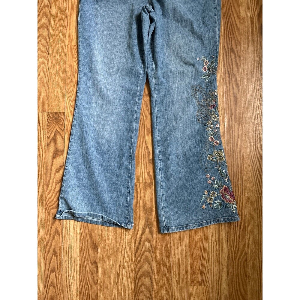 Embroidered jeans womans flair wide leg used belt buckles floral pastel flowers - Picture 3 of 9